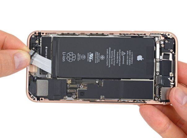 iPhone 8 Teardown iFixit