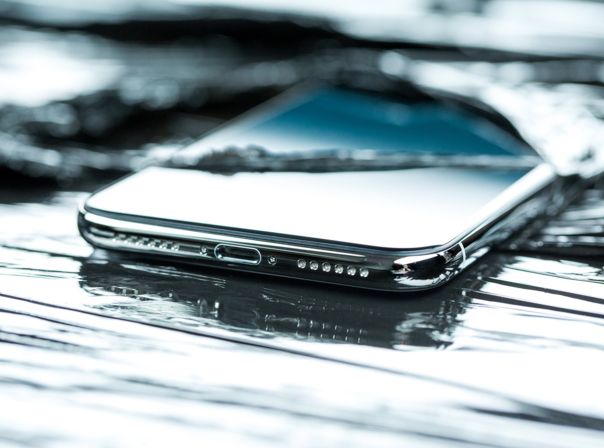 Apple iPhone X Der Lightning-Anschluss des iPhone X