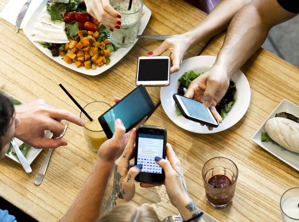 Freunde, Smartphone Nutzung Freunde, Smartphone Nutzung