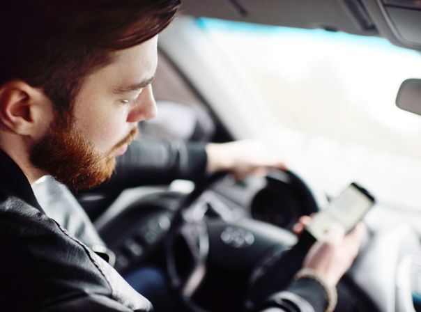 Smartphone, Auto fahren, Steuer Smartphone, Auto fahren, Steuer