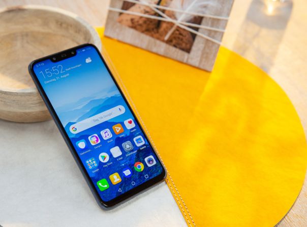 Huawei Mate 20 Lite Huawei Mate 20 Lite