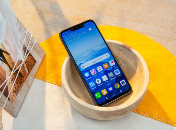 Huawei Mate 20 Lite Huawei Mate 20 Lite