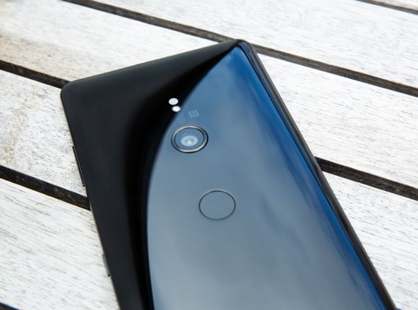 Die Kamera und der Fingerabdrucksensor des Sony Xperia XZ3