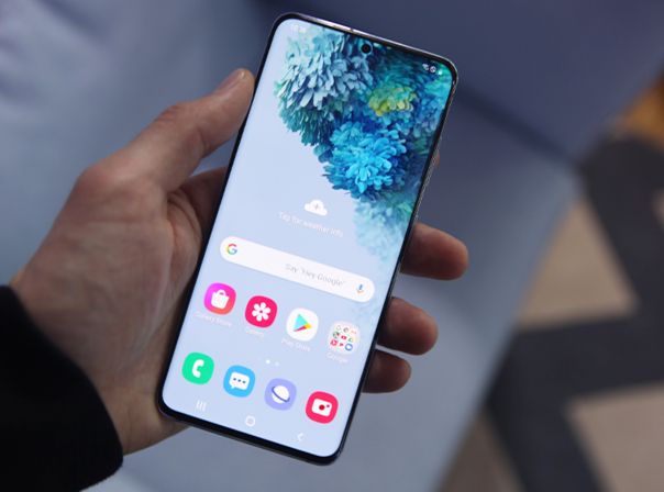 Das Galaxy S20 (Bild) gehört zu Samsungs beliebtesten Modellen Samsung Galaxy S20
