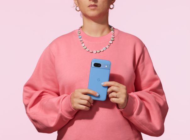 Das beste günstige Handy mit Top-Kamera Google Pixel 8a in Bay