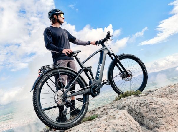 Wie wäre es mit einem stylischen E-Bike von Cube? E-Bike von Cube