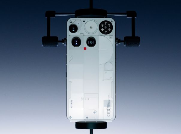 Das Nothing Phone (3) in Weiß
