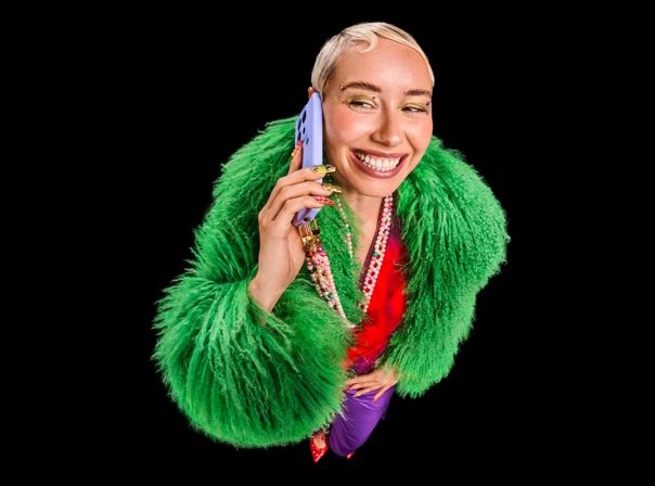 Mit dem Congstar-Tarif könnt ihr telefonieren, so lange ihr wollt Congstar Frau