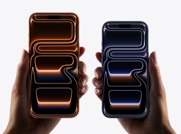 iPhone 17 Pro Max (l.) und Pro (r.)