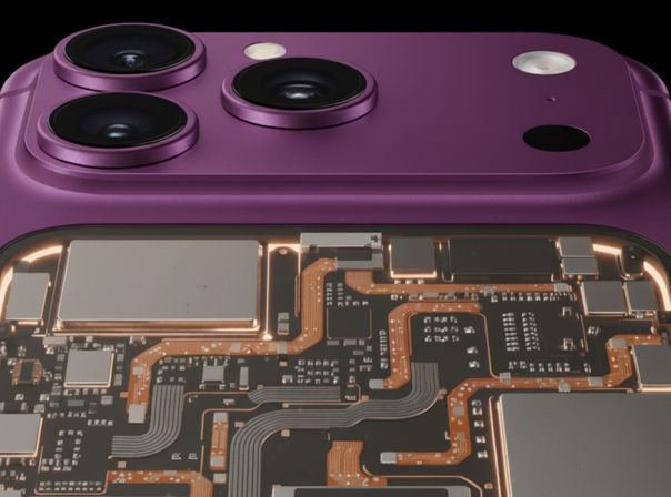 iPhone 18 Pro mit transparenter Rückseite