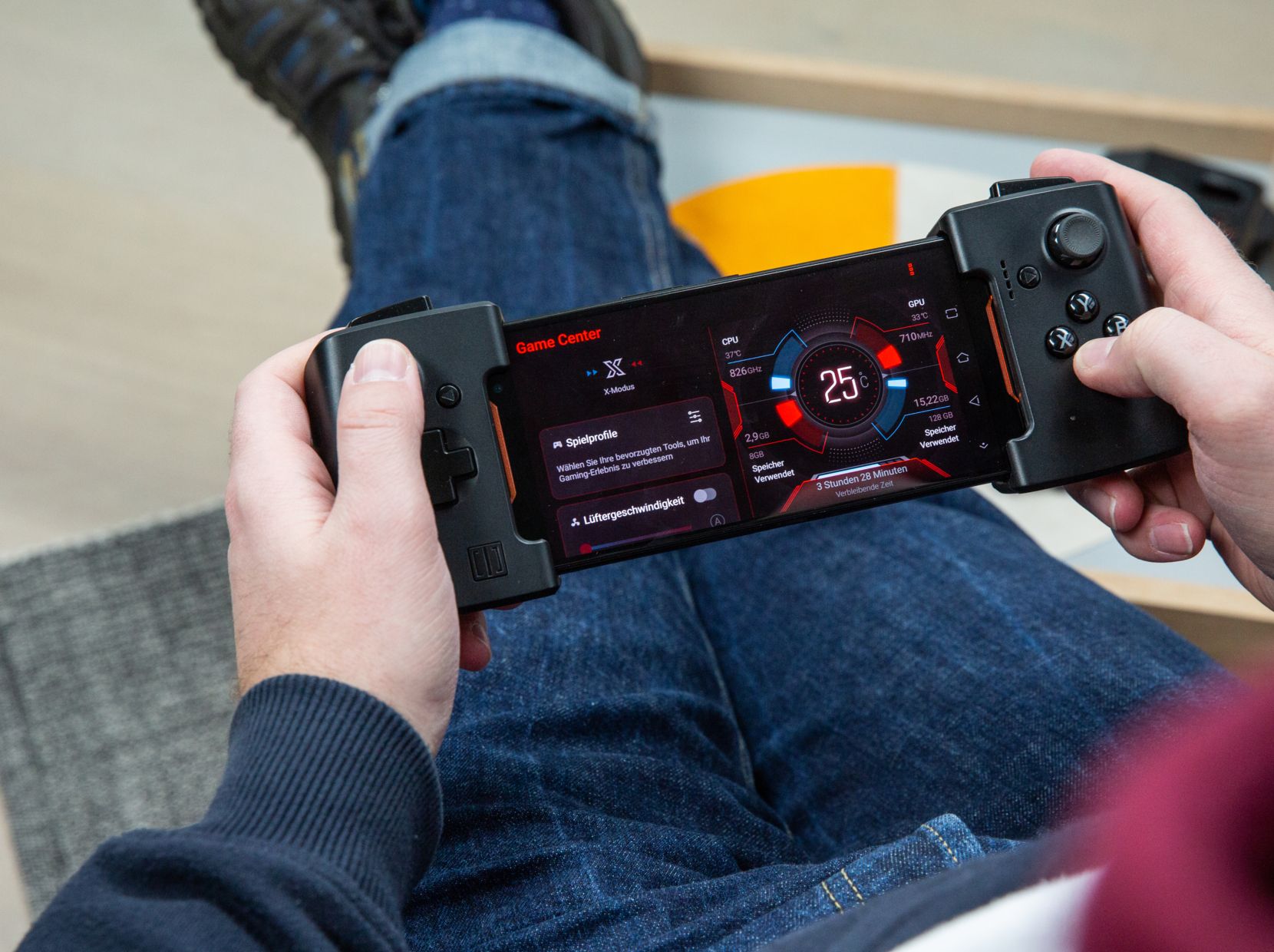 Asus ROG Phone: Gamevice und Game Center