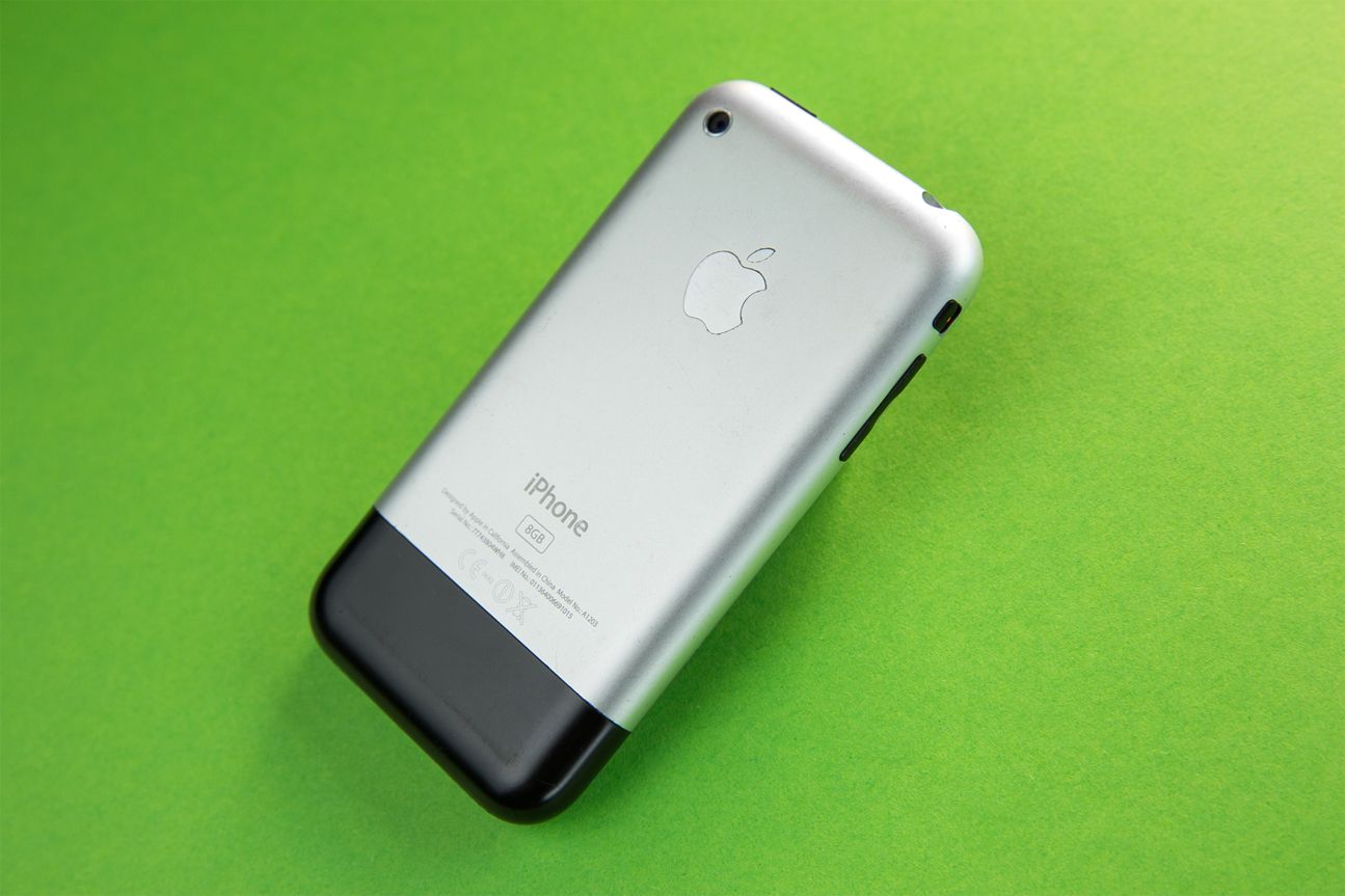iPhone 1 iPhone 1