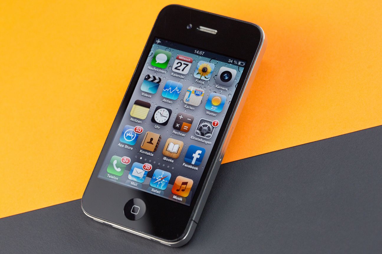 iPhone 4 iPhone 4