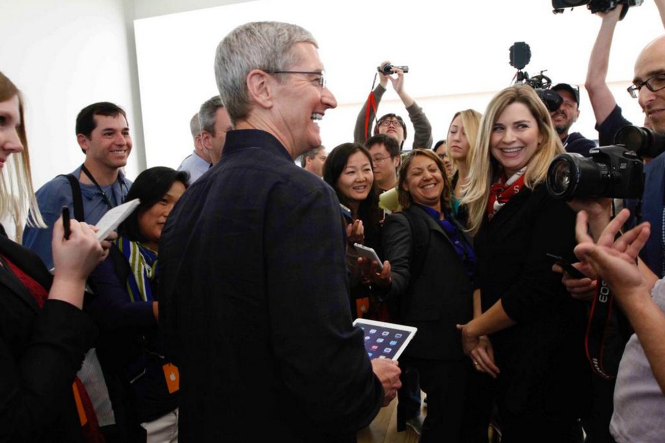 Tim Cook Tim Cook
