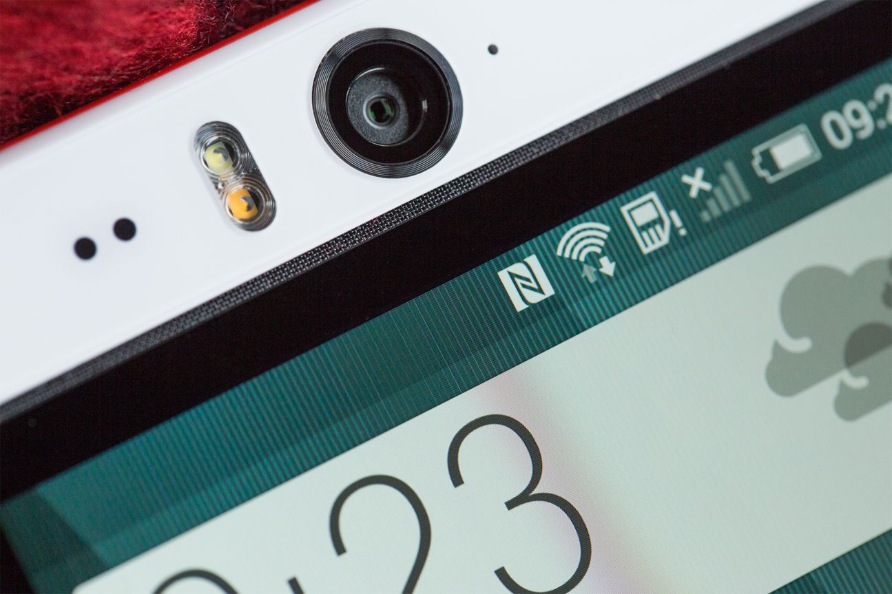 HTC Desire Eye