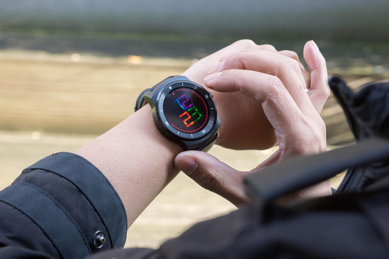 LG G Watch R LG G Watch R