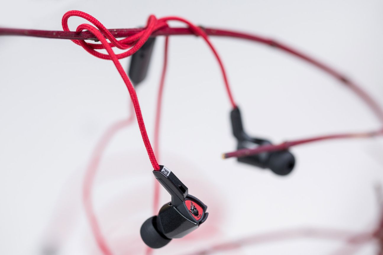 Lamborghini-In-Ear Lamborghini-In-Ear