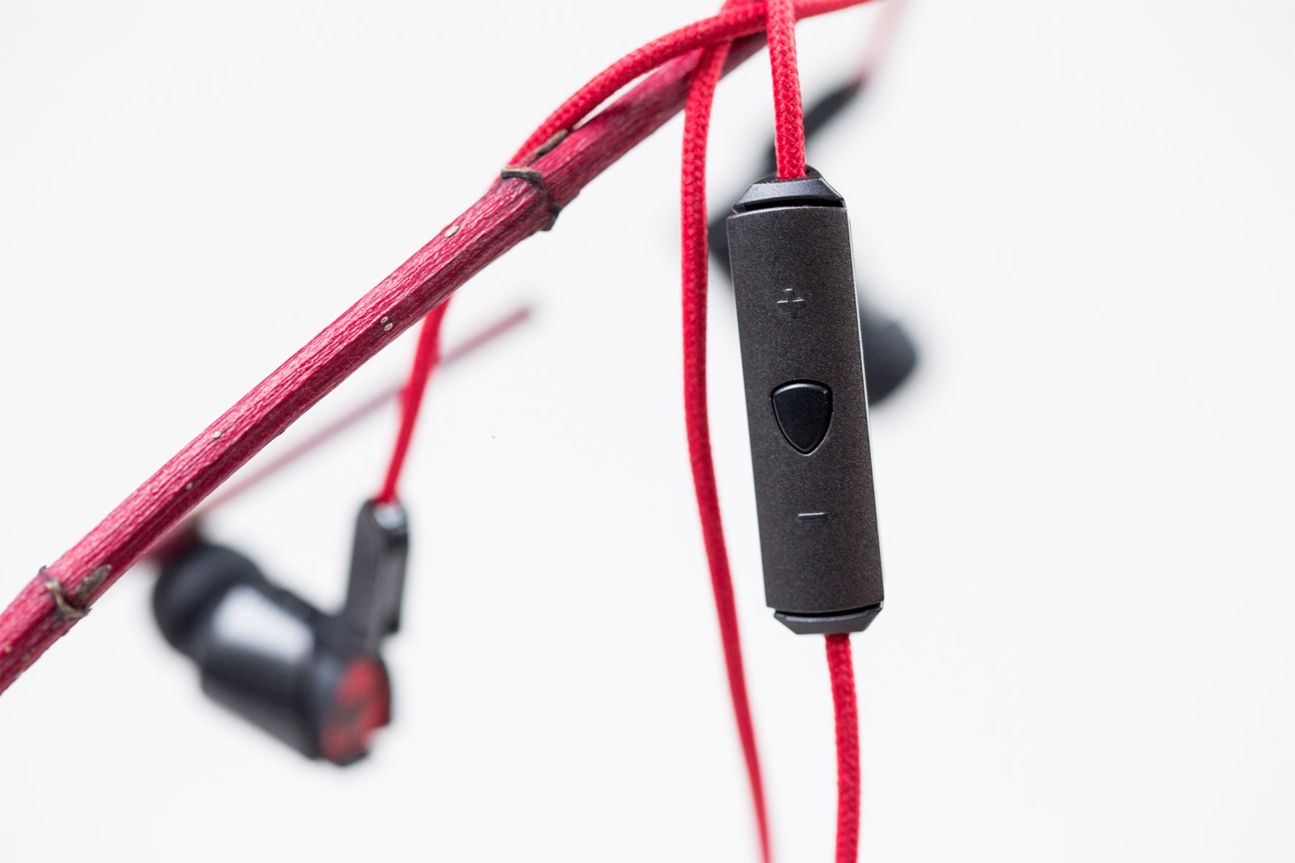 Lamborghini-In-Ear Lamborghini-In-Ear