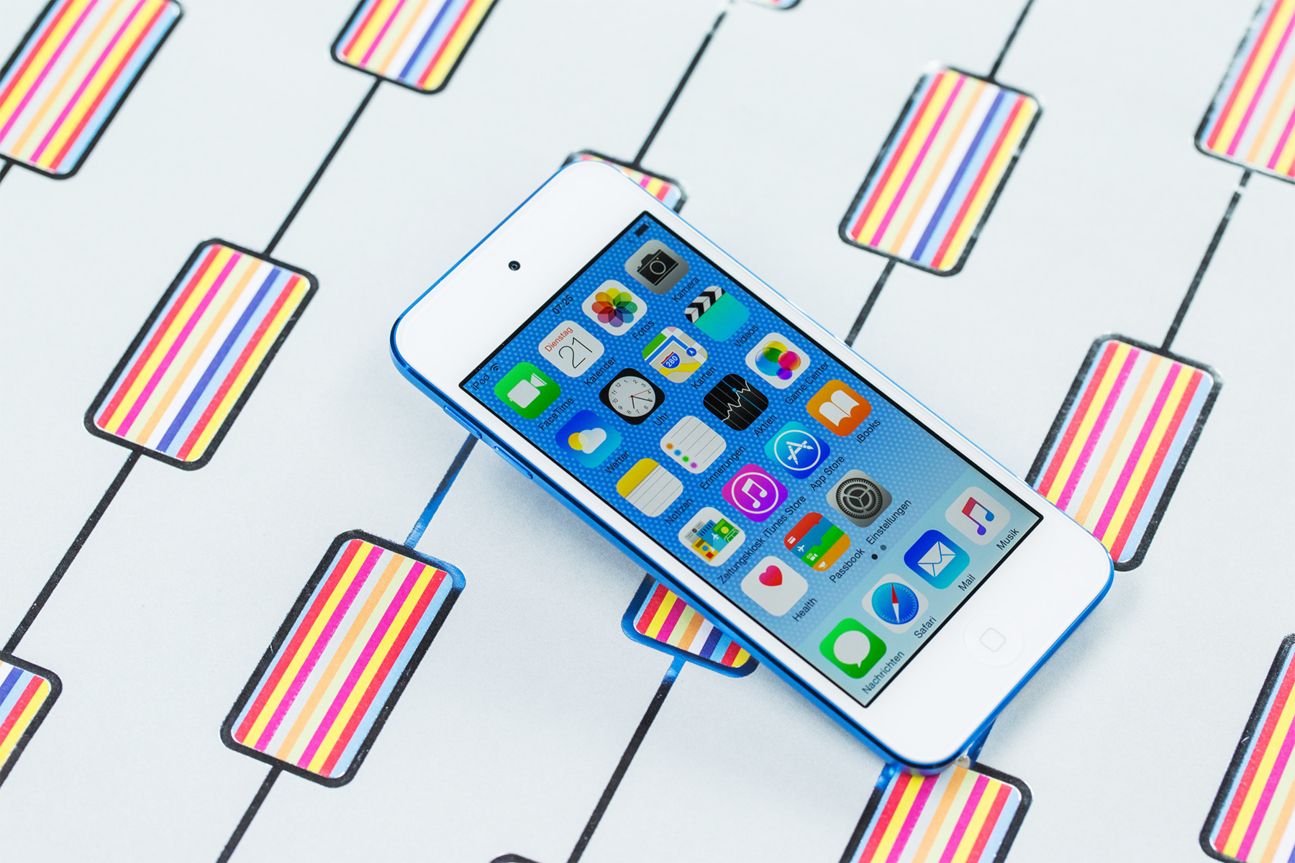 Apple iPods 2015 Apple iPods 2015