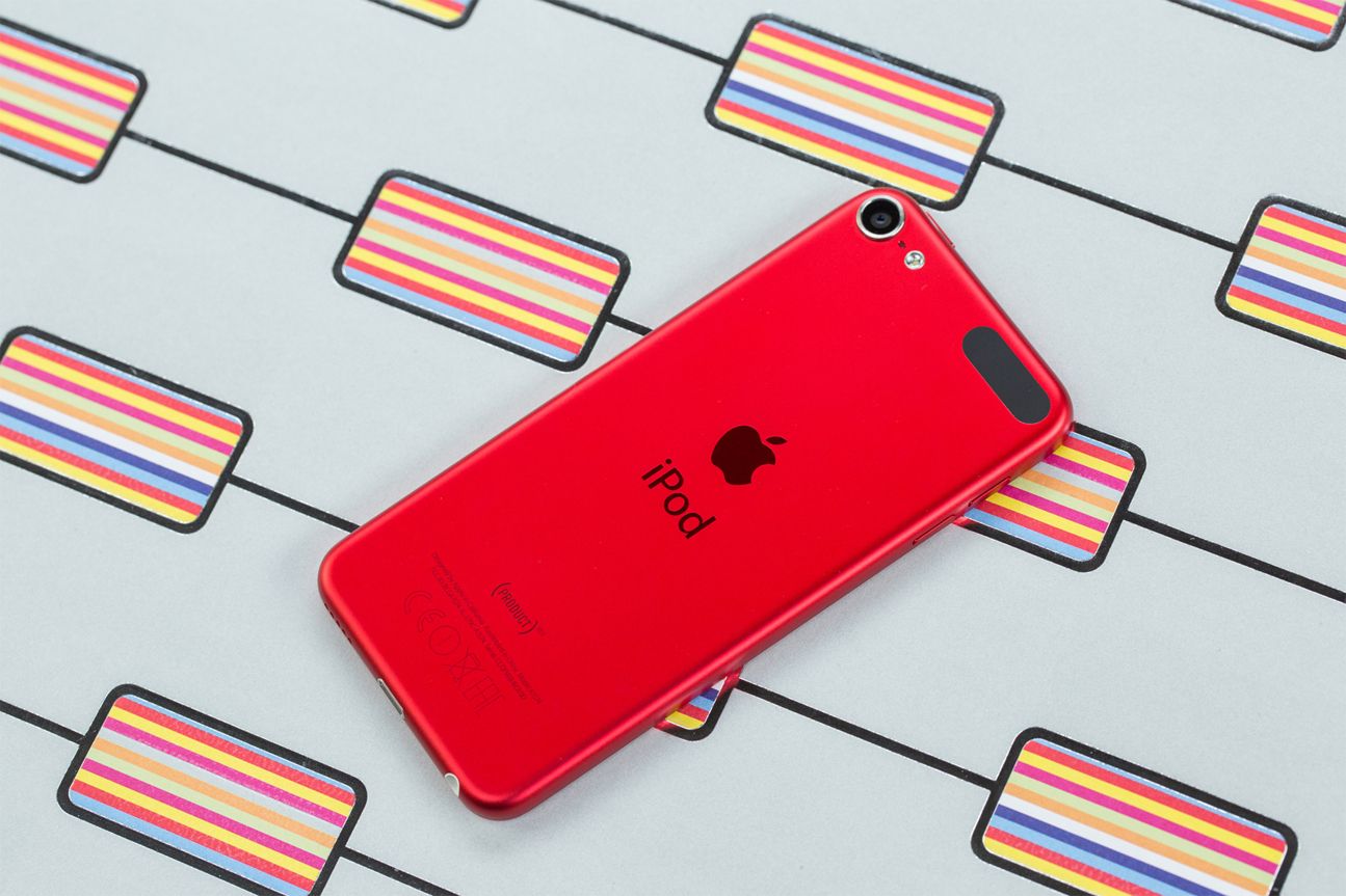 Apple iPods 2015 Apple iPods 2015