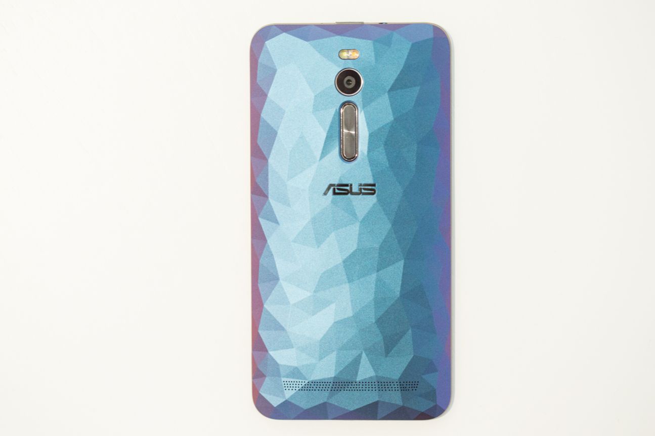 Asus Zenfone 2 Deluxe Asus Zenfone 2 Deluxe