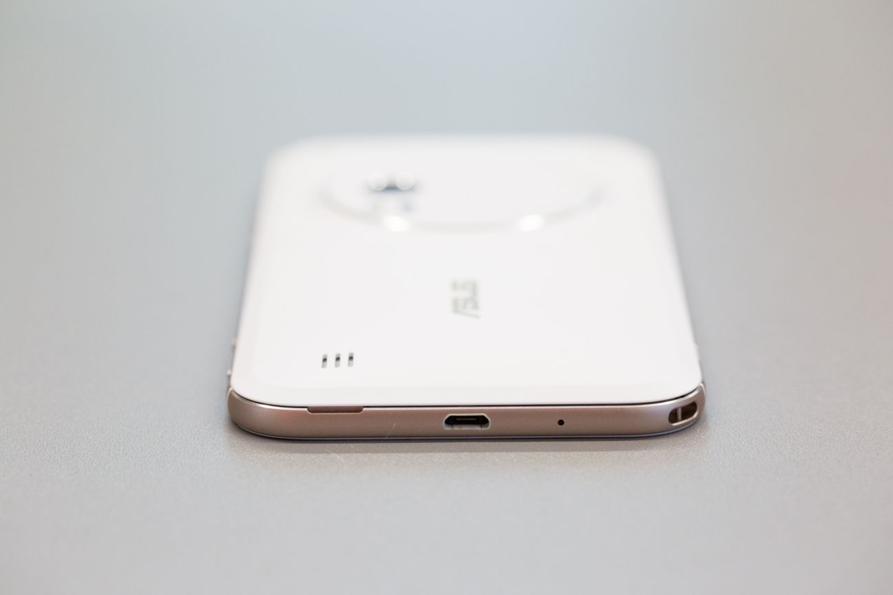 Asus Zenfone Zoom Asus Zenfone Zoom