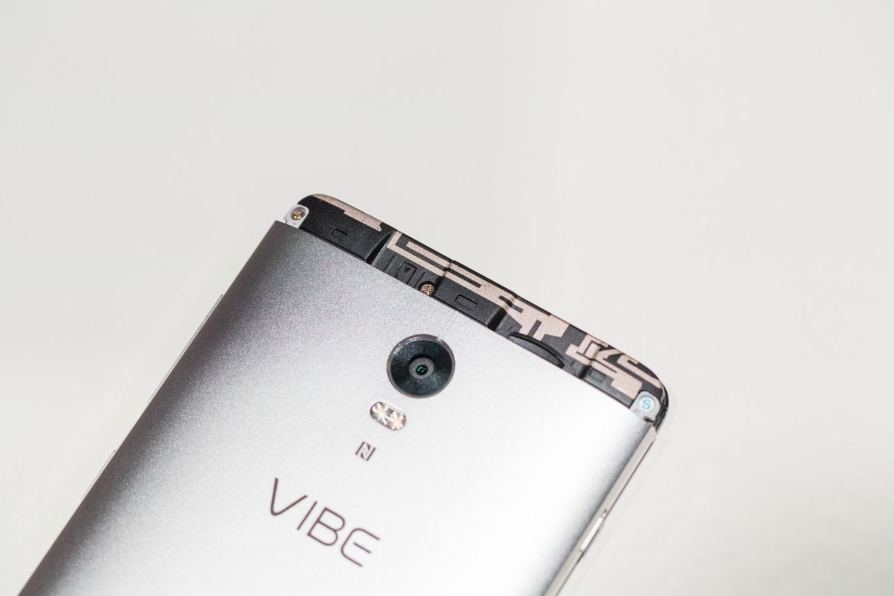 Lenovo Vibe P1