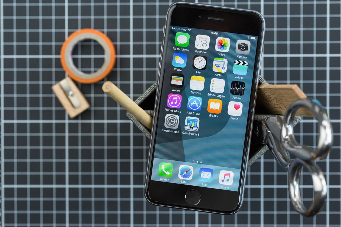 Apple iPhone 6s Apple iPhone 6s