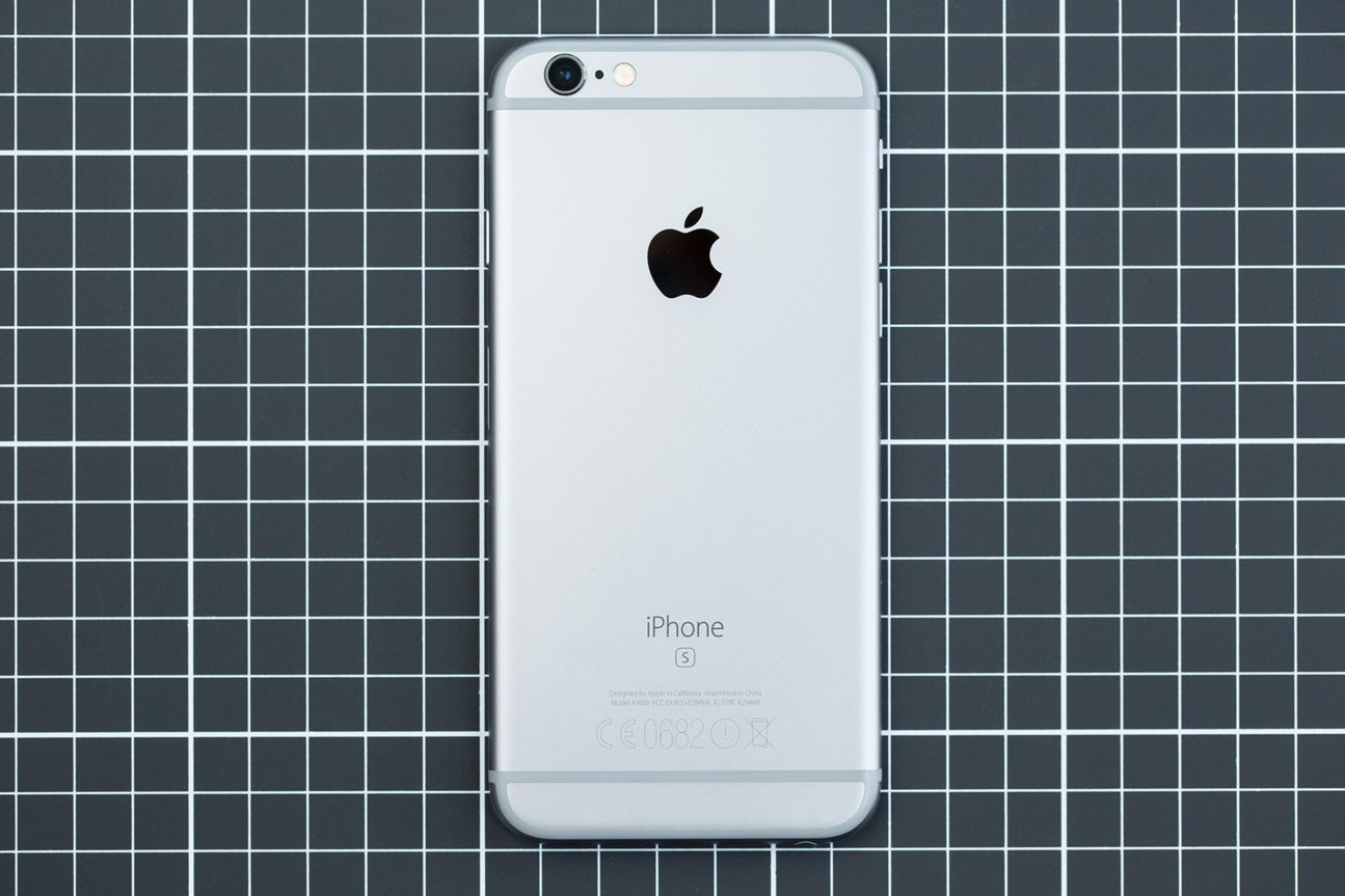 Apple iPhone 6s Apple iPhone 6s
