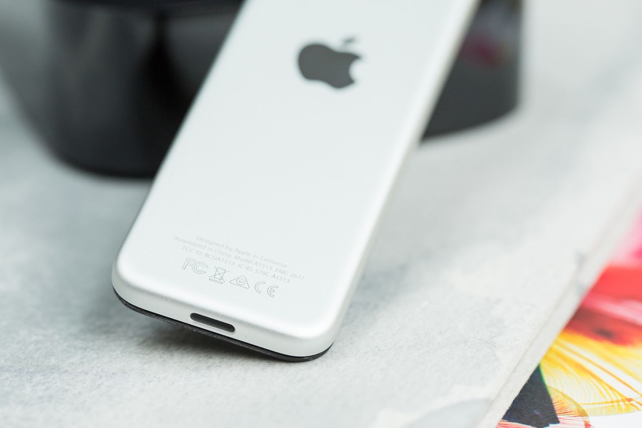 Apple TV (4. Generation) Apple TV (4. Generation)