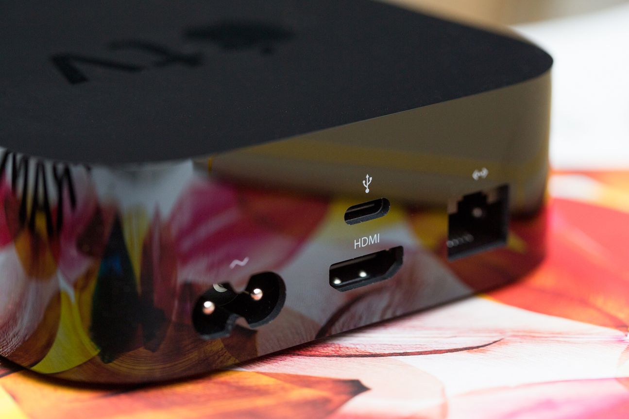 Apple TV (4. Generation) Apple TV (4. Generation)