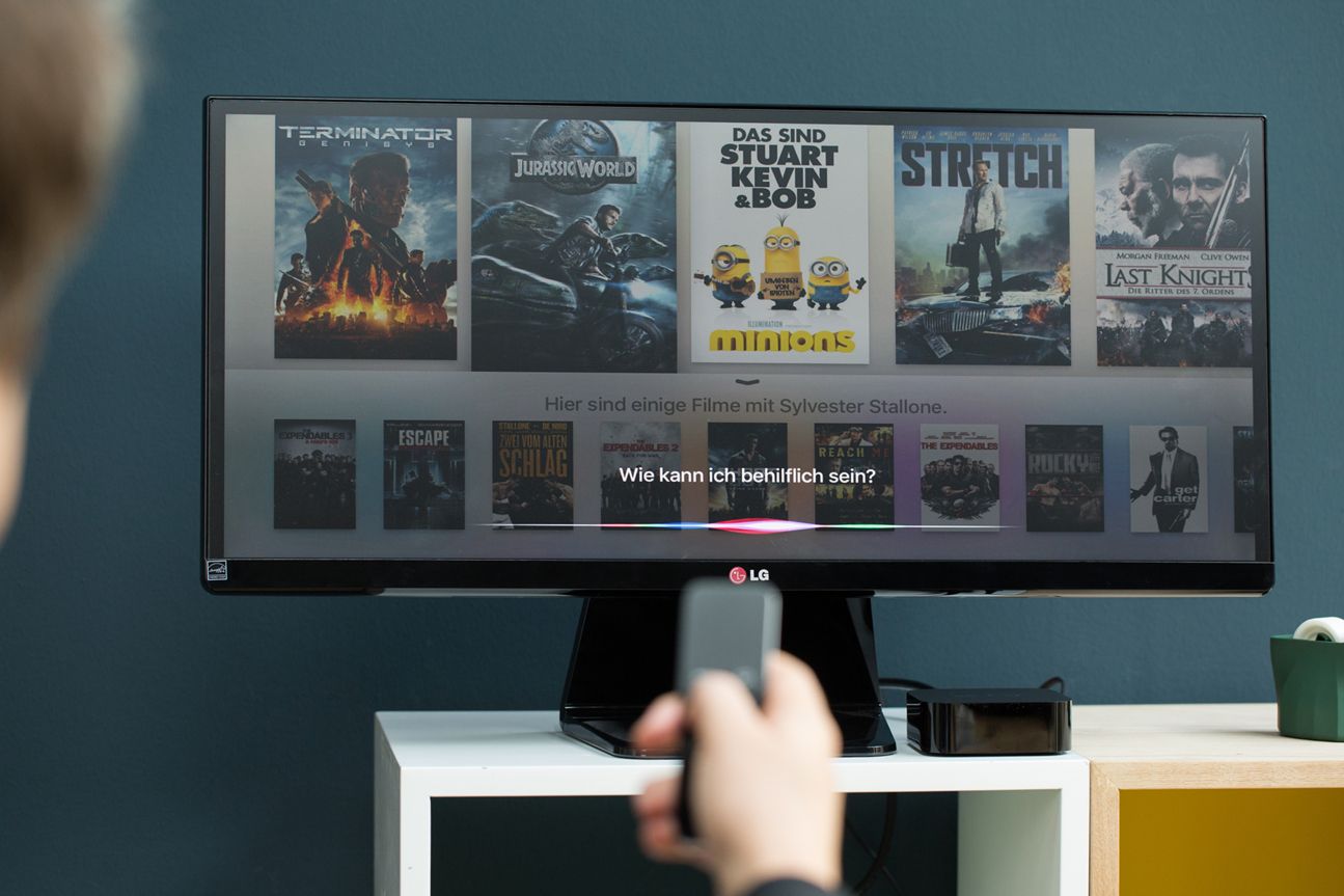 Apple TV (4. Generation) Apple TV (4. Generation)