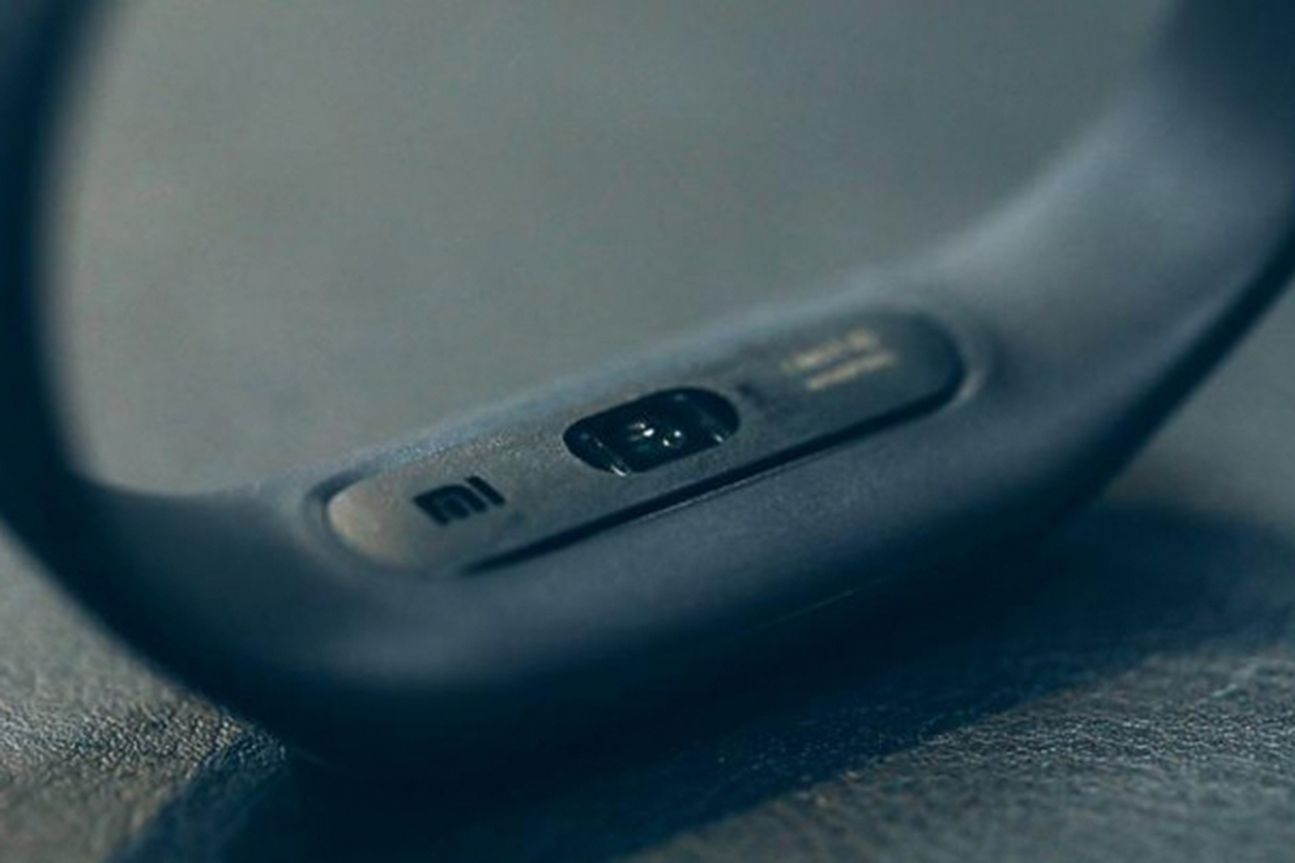 Xiaomi Mi Band Pulse Xiaomi Mi Band Pulse