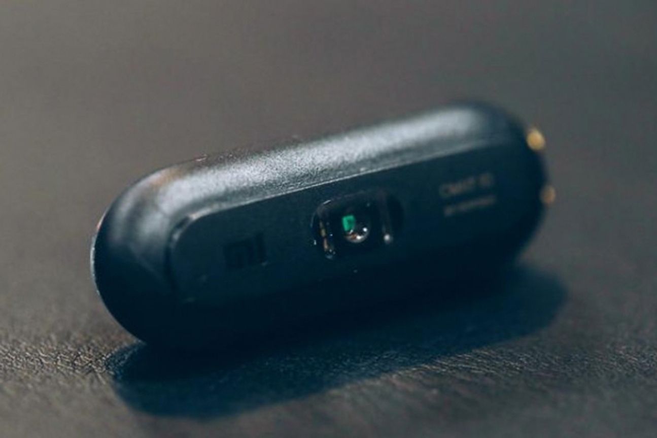 Xiaomi Mi Band Pulse Xiaomi Mi Band Pulse