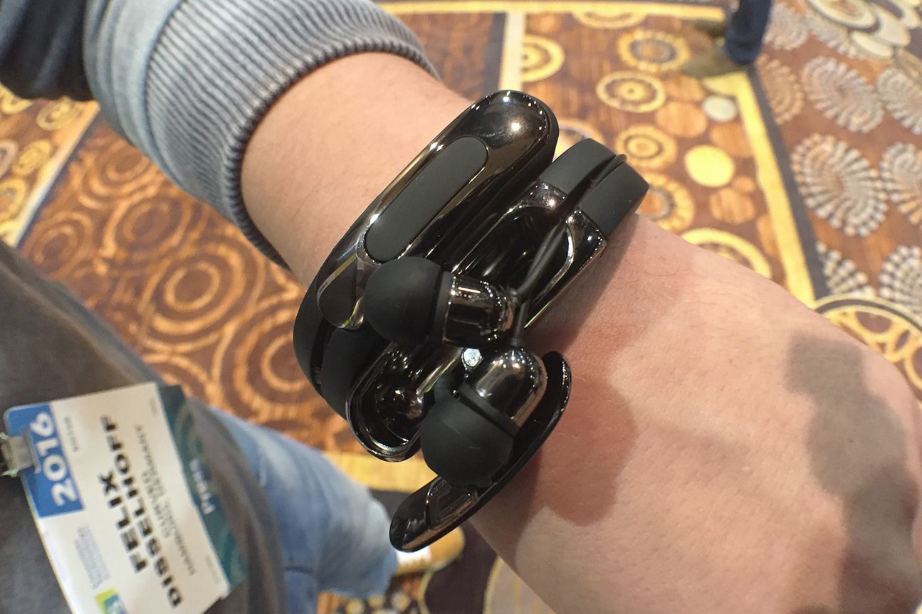 Ashley Chloe Helix Cuff Ashley Chloe Helix Cuff