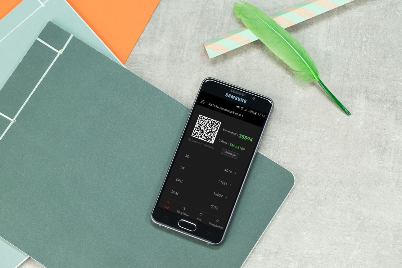 Samsung Galaxy A3 Samsung Galaxy A3