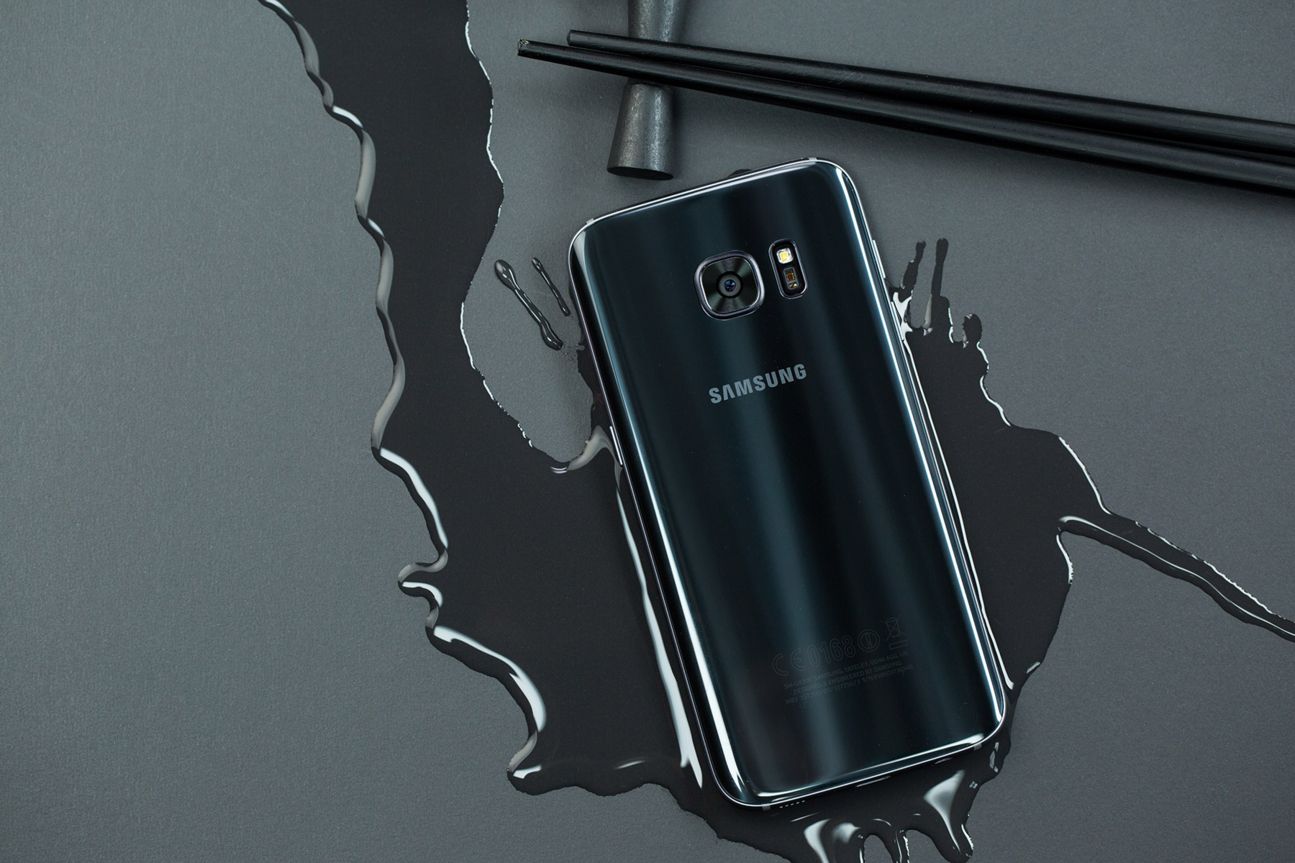 Samsung Galaxy S7 Samsung Galaxy S7