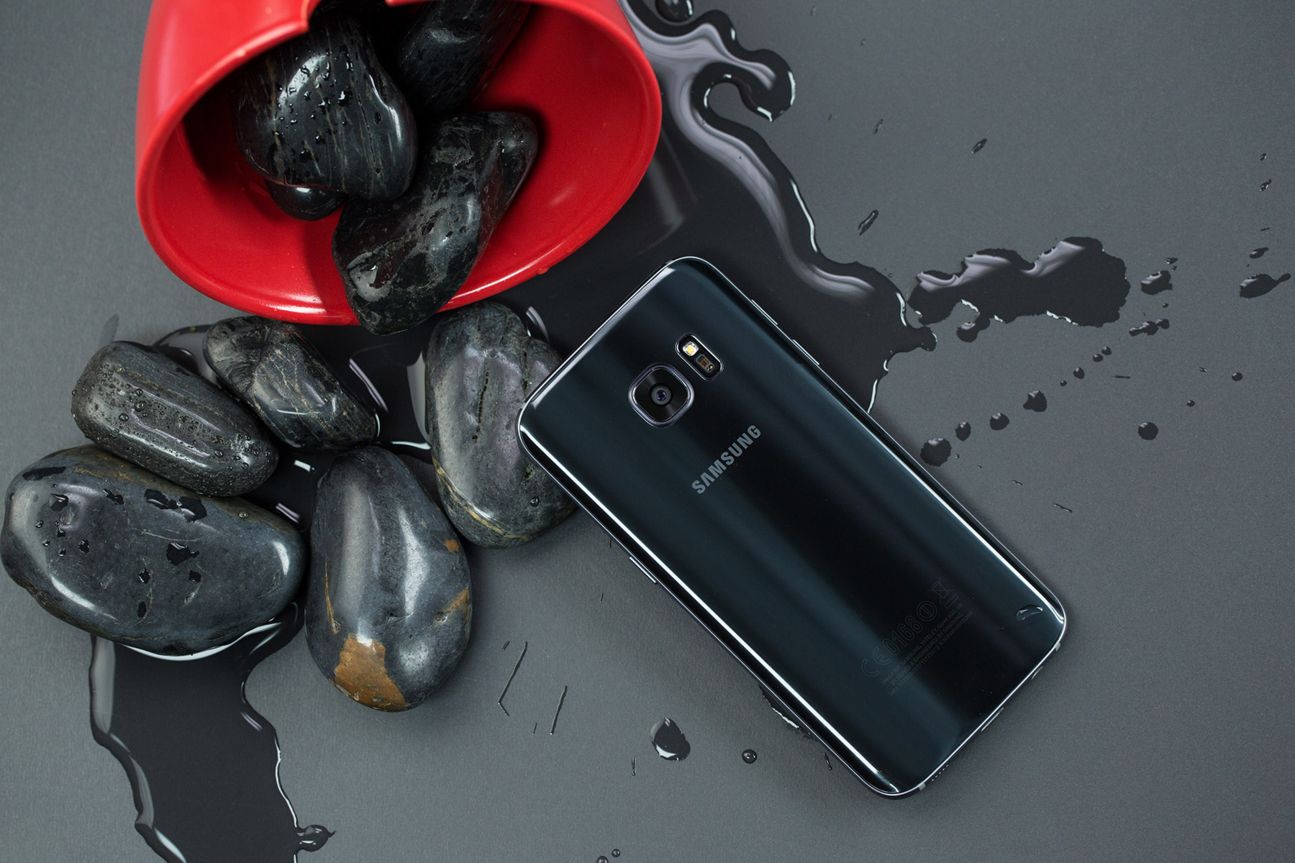 Samsung Galaxy S7 Samsung Galaxy S7