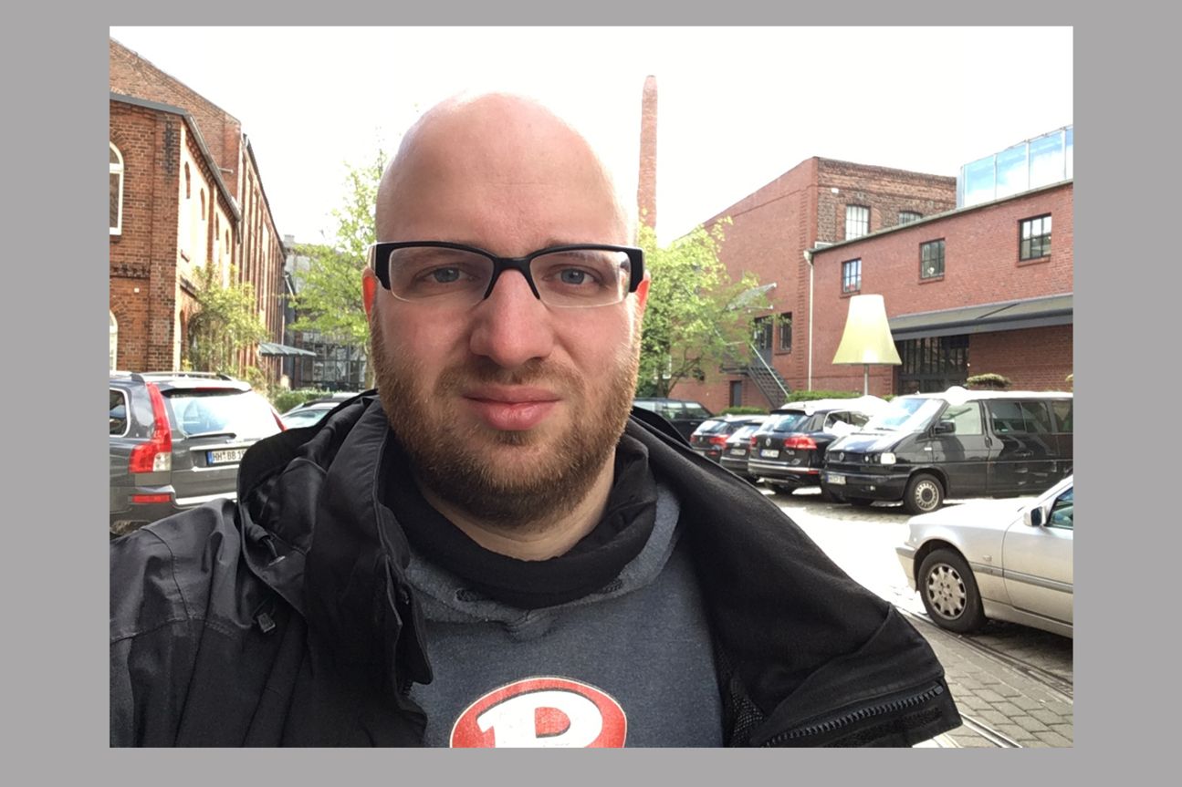 iPhone SE Kamerabild Selfie iPhone SE Kamerabild Selfie