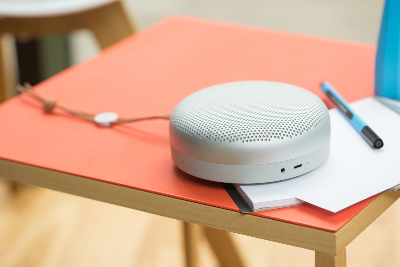 Bang und Olufsen Beoplay A1 Bang und Olufsen Beoplay A1