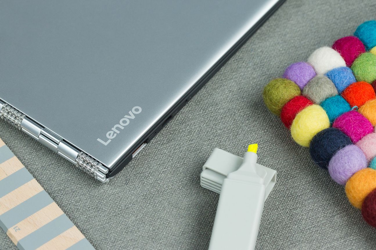 Lenovo Yoga 900S Lenovo Yoga 900S