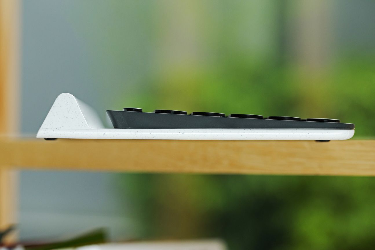 Logitech K780 Multi-Device Logitech K780 Multi-Device