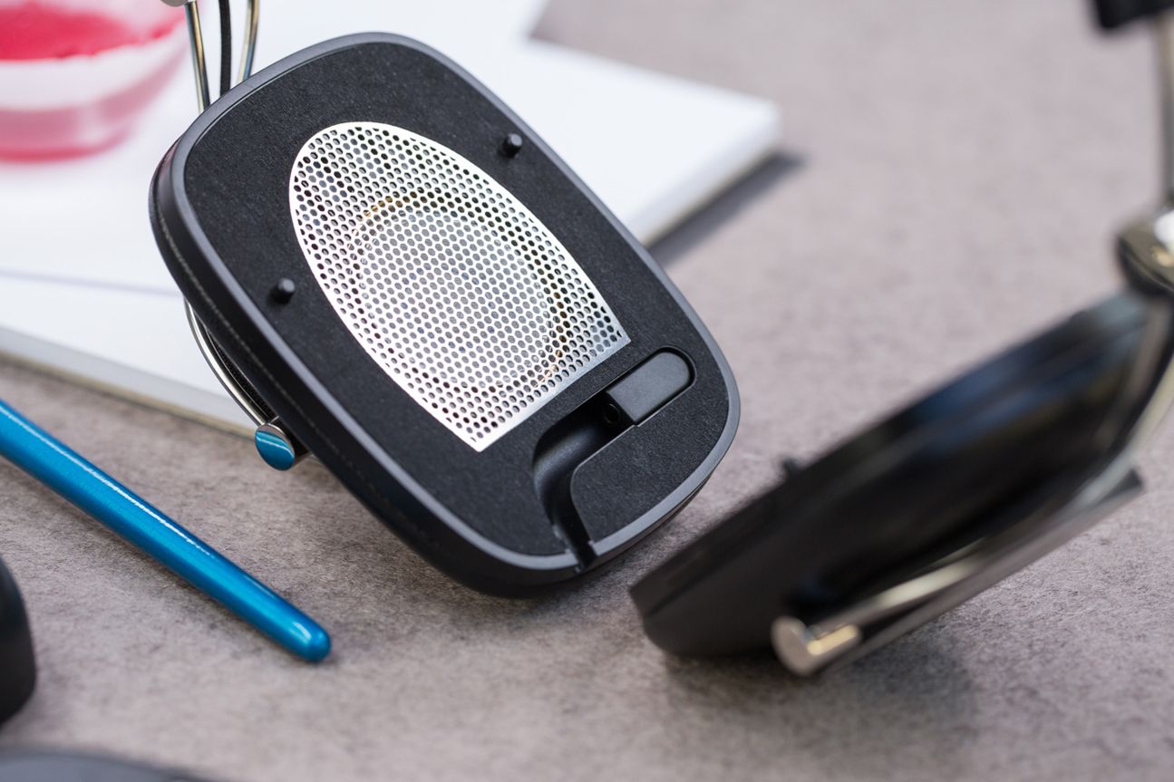 Bowers & Wilkins P7 Wireless Bowers & Wilkins P7 Wireless