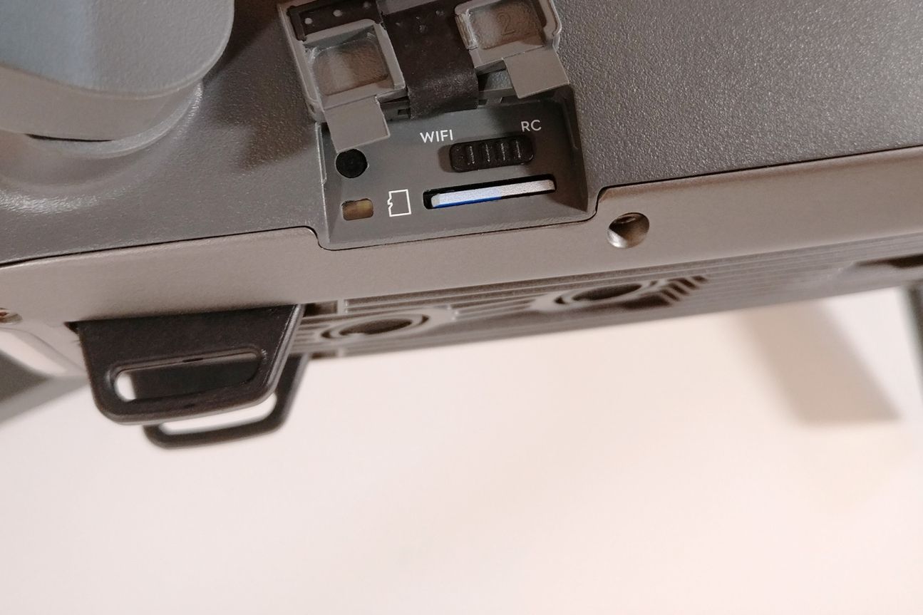 DJI Mavic Pro DJI Mavic Pro