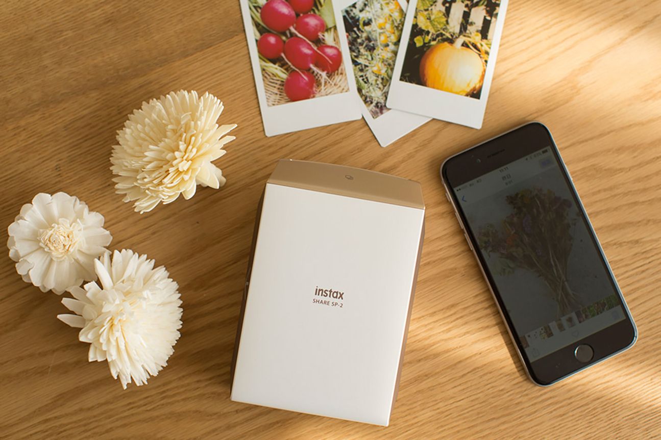 instax SHARE Smartphone Drucker SP-2 instax SHARE Smartphone Drucker SP-2