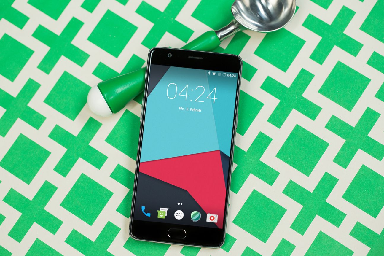 Lineage OS Homescreen Lineage OS Homescreen