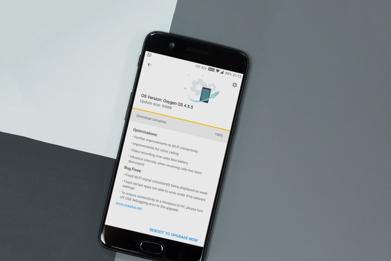 Das Update auf OxygenOS 4.5.5 ist schnell heruntergeladen