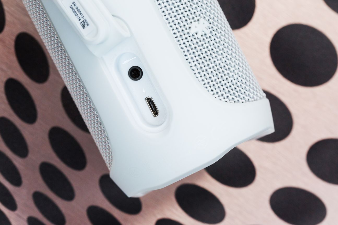 JBL Flip 4 JBL Flip 4