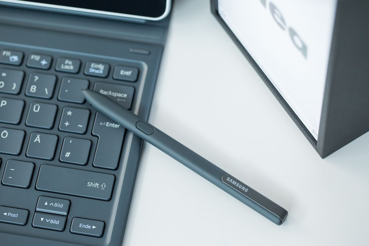 Samsung Galaxy Book Samsung Galaxy Book