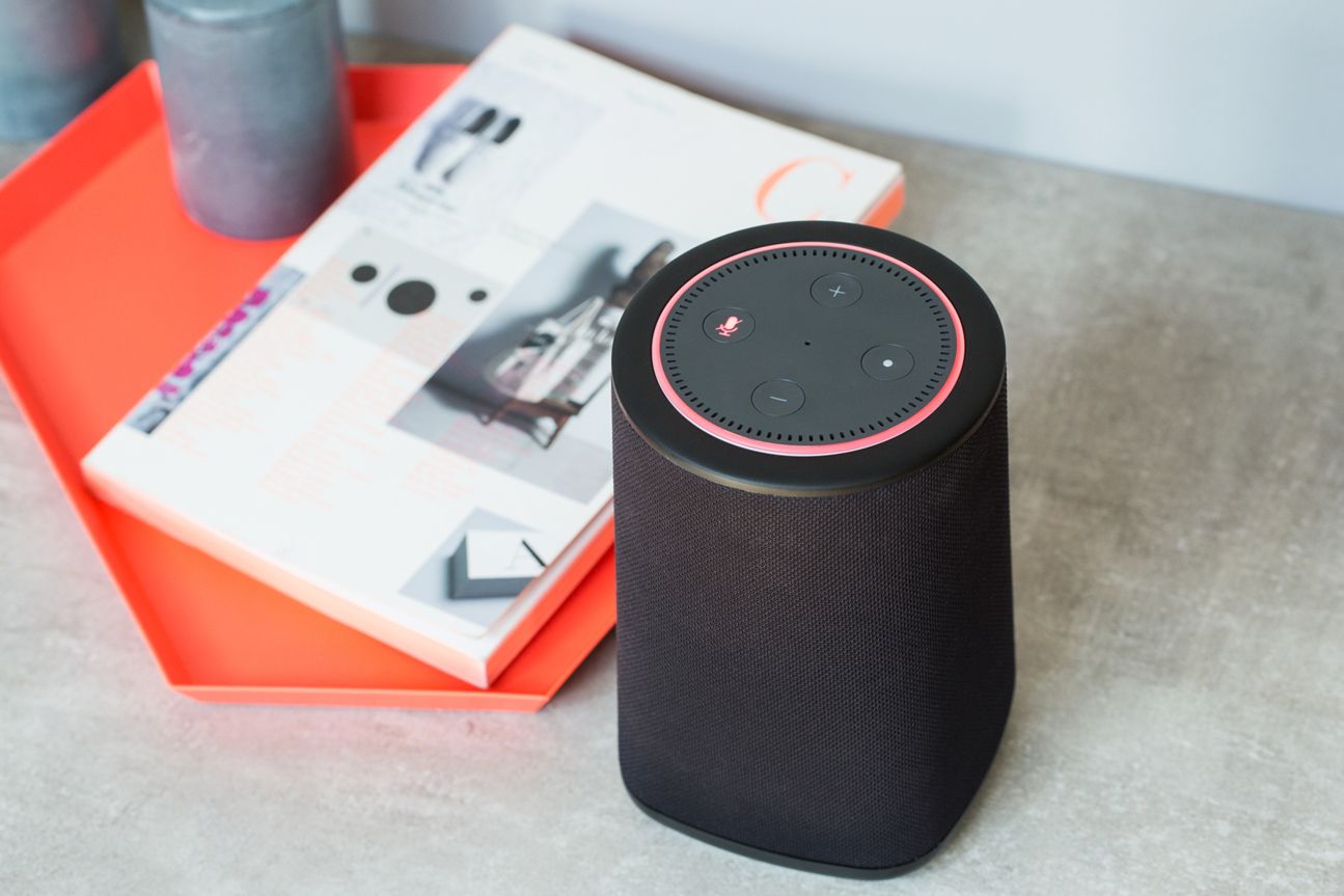 Carbon Vaux Amazon Echo Dot Carbon Vaux Amazon Echo Dot